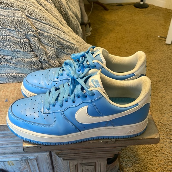 University Blue Air Force 1 Low - Picture 1 of 5